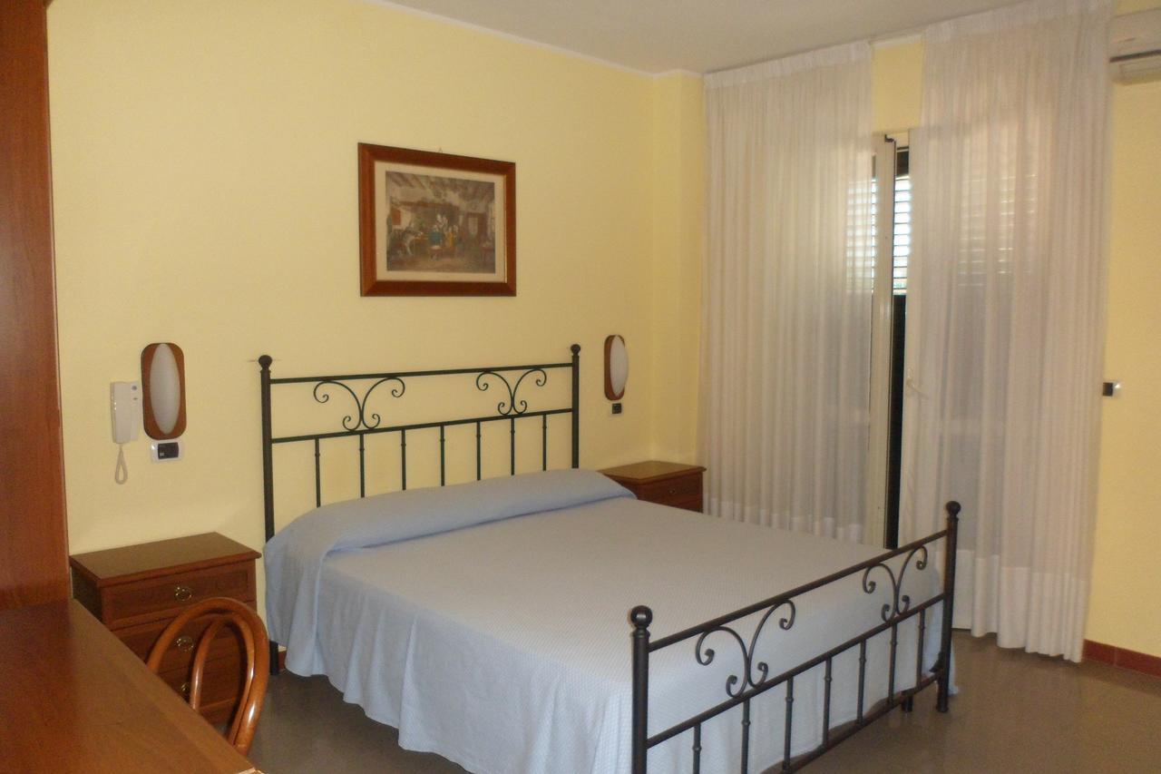 Albergo Miramonte Vibo Valentia Exterior photo